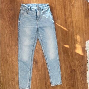 Light Wash Denim Jeans
